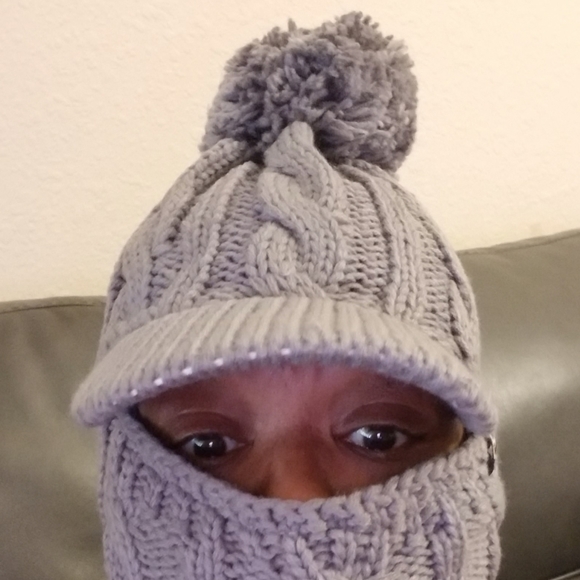 ❄Today's Arrival❄Winter knitbeanie cap Gray PomPom - Picture 7 of 7